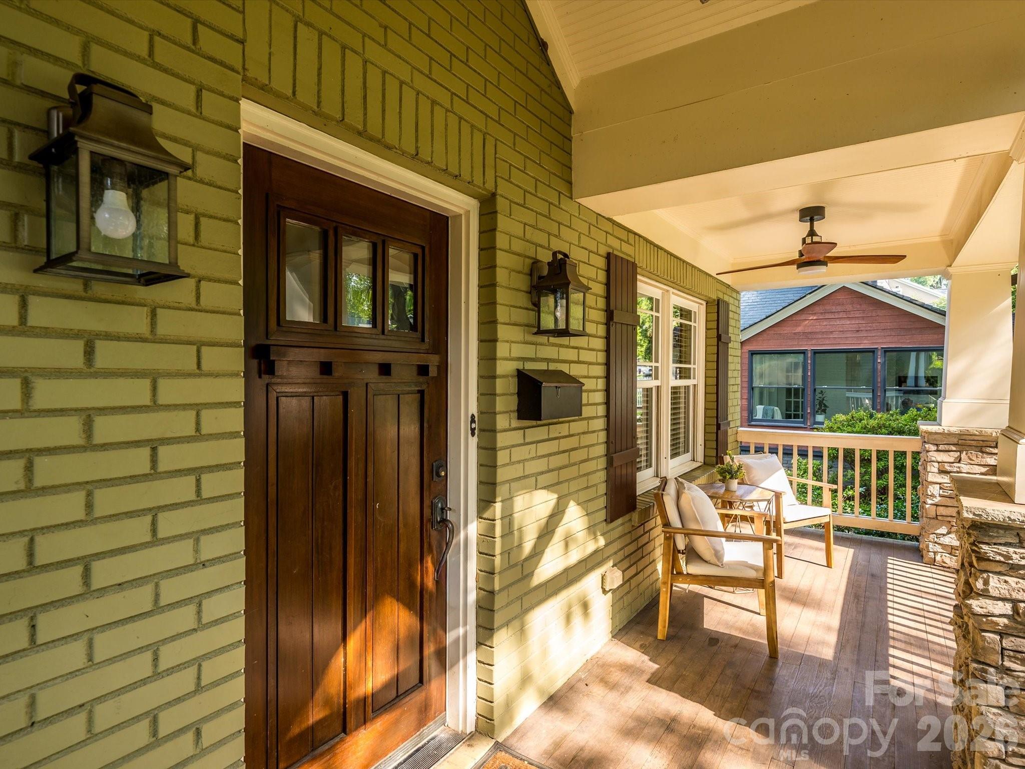 3016 Somerset Drive