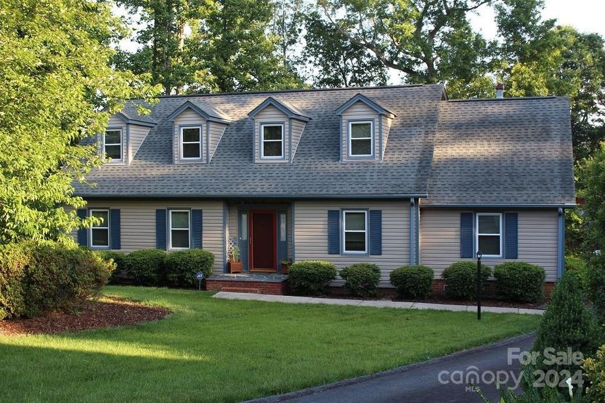 Priced to Sell and comes with a 1 year Home Warranty! IMMACULATE 3 BR, 3.5 Bath Cape Cod nestled in at the end of the cul de sac in highly sought-after Huntington Forest, Hickory. This is a quiet, friendly “walking” neighborhood. Don't miss this beautiful home in NE Hickory. This home features a a spacious family room with a floor to ceiling red brick fireplace and built in bookcases, formal living room,formal dining room,eat in kitchen,owners suite on main level with full bathroom, 2 spacious bedrooms with full baths on 2nd floor. Oversized (620 sq ft) detached garage with full attic Fantastic location near Hwy 127, shopping, restaurants, downtown Hickory, and more! This home will come with a owner paid 1 (one) year AFC Home Warranty (Platinum Plan) which covers major systems and appliances. All kitchen appliances are new. All carpet (where there is carpet) is new. New water heater.The seller replaced all of the windows,roof,siding and both HVAC systems soon after purchasing the home.