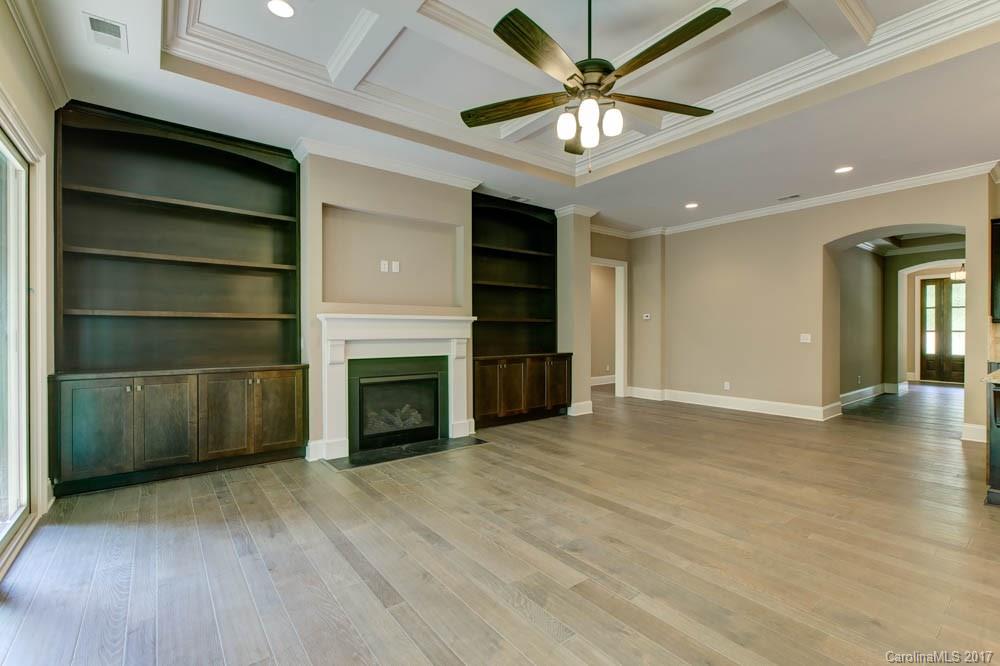 Riverchase Estates - Residential