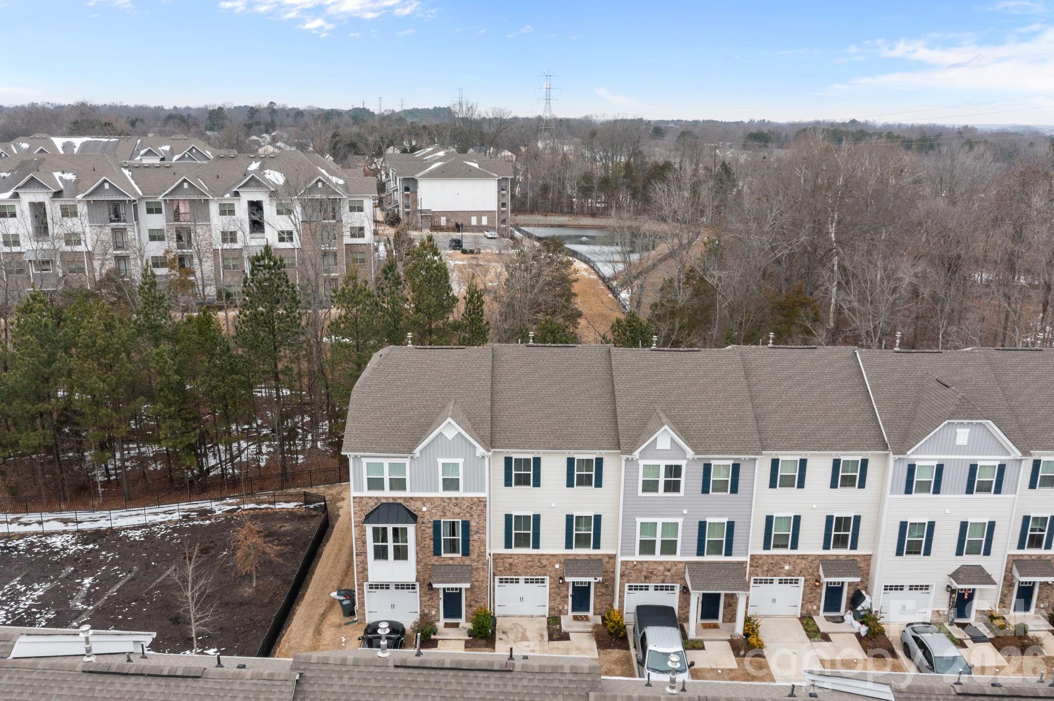 The Towns at Mallard Mills - Residential