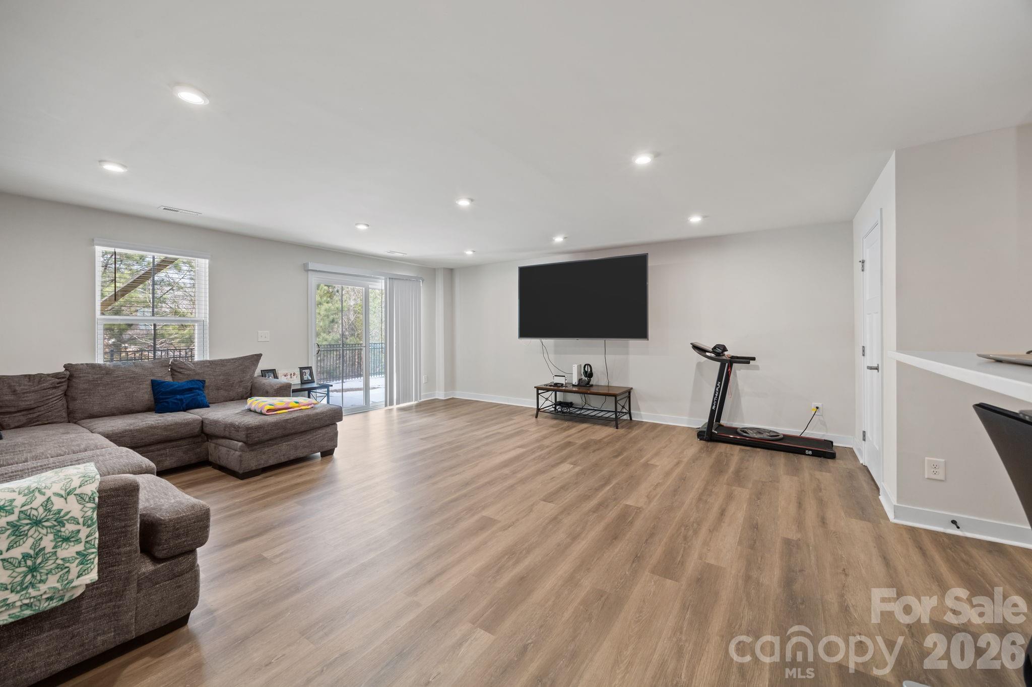 The Towns at Mallard Mills - Residential