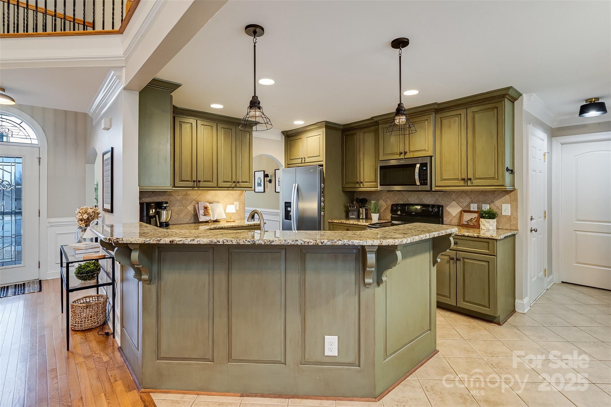 113 Pine Bluff Court