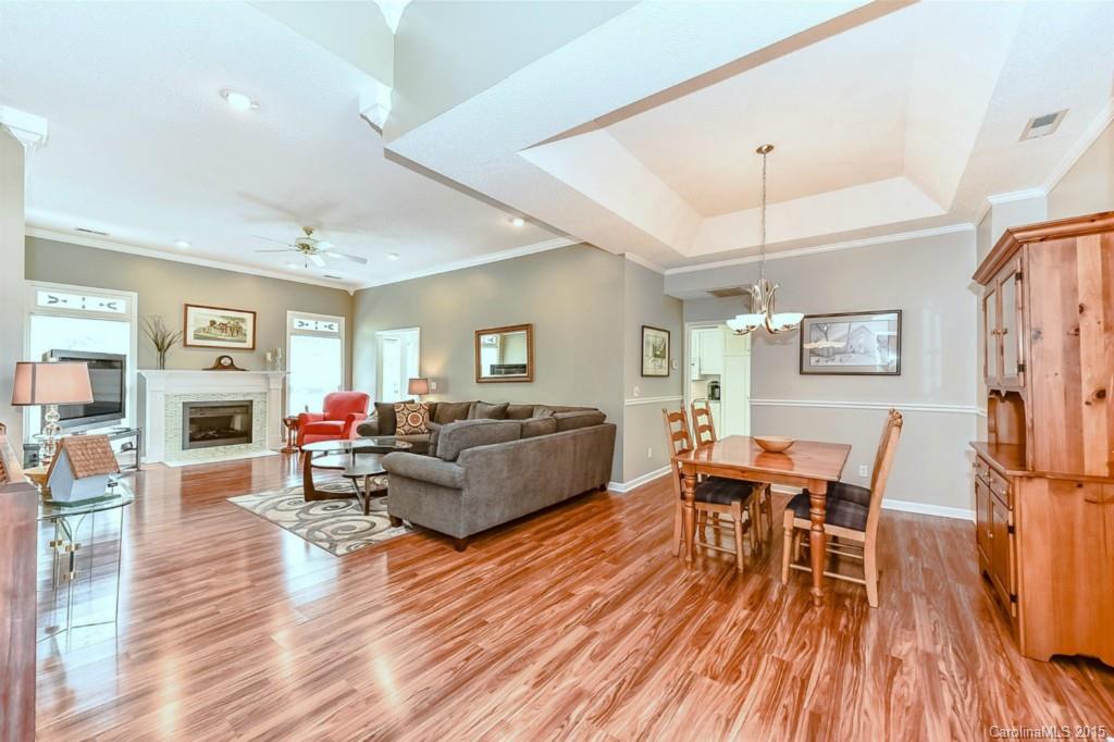 Tega Cay - Residential