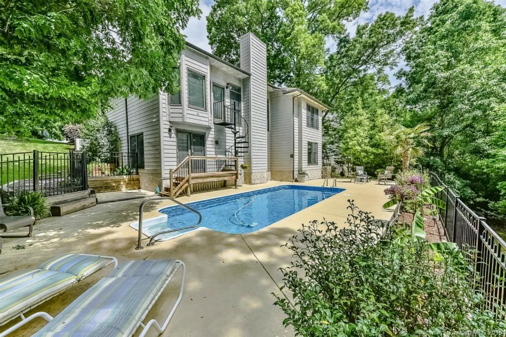 Tega Cay - Residential