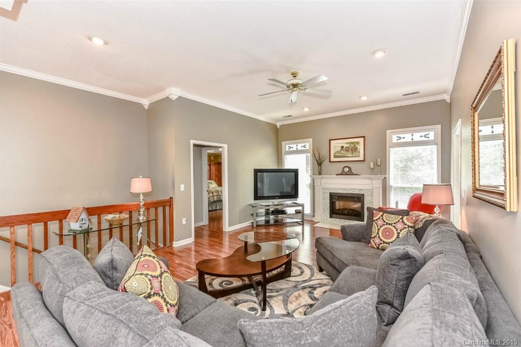 Tega Cay - Residential