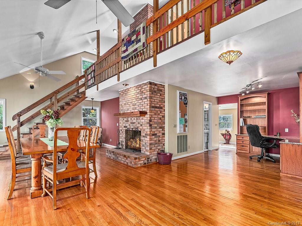 Christmount - Residential