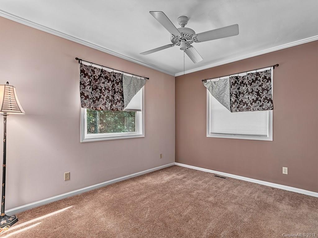 Christmount - Residential