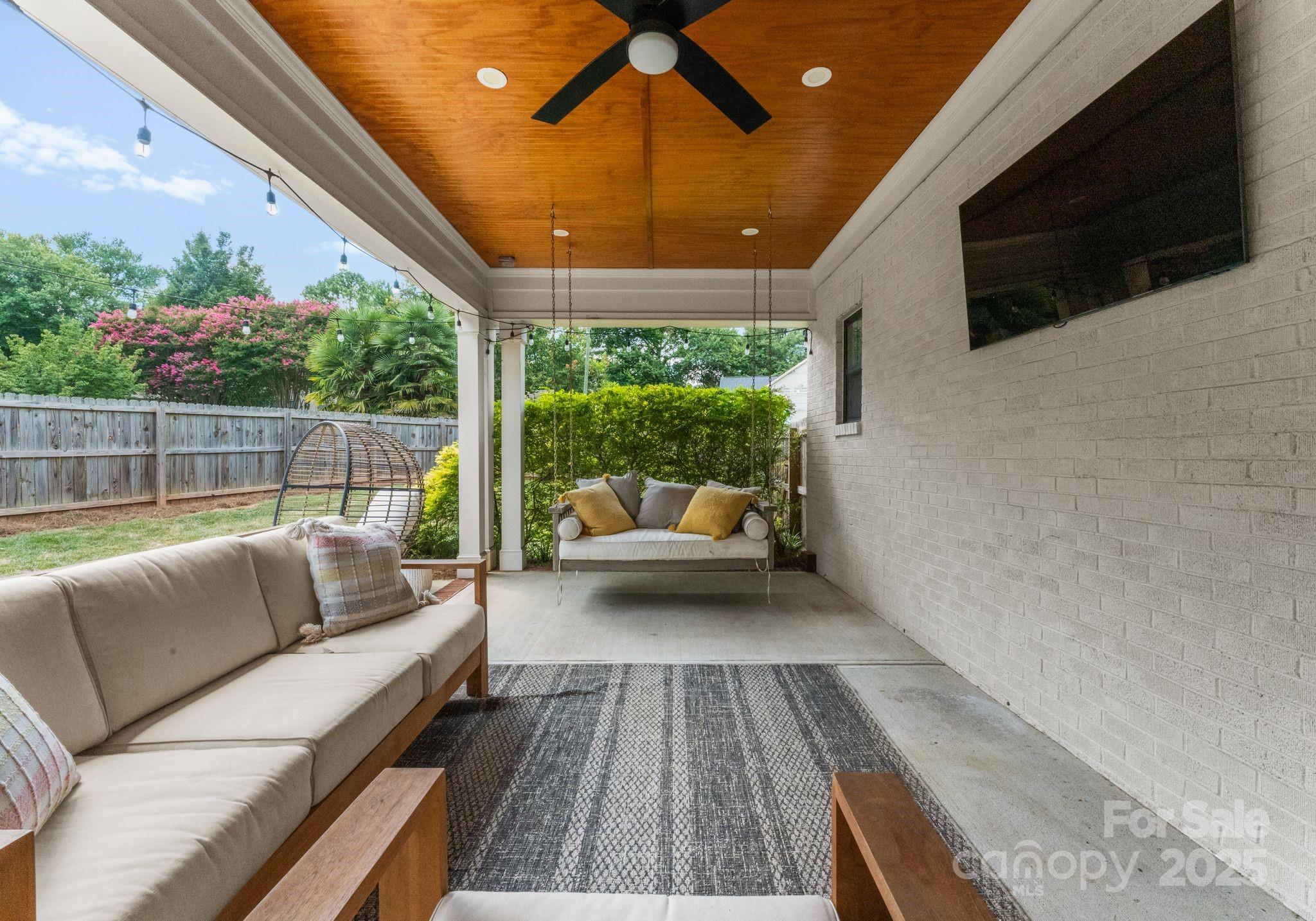 Broadmoor - Residential