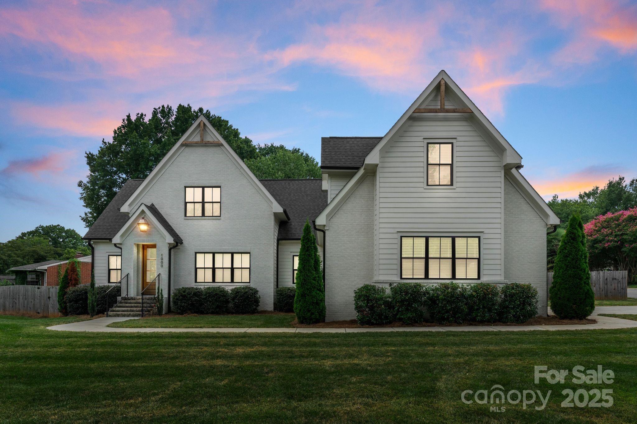 Broadmoor - Residential