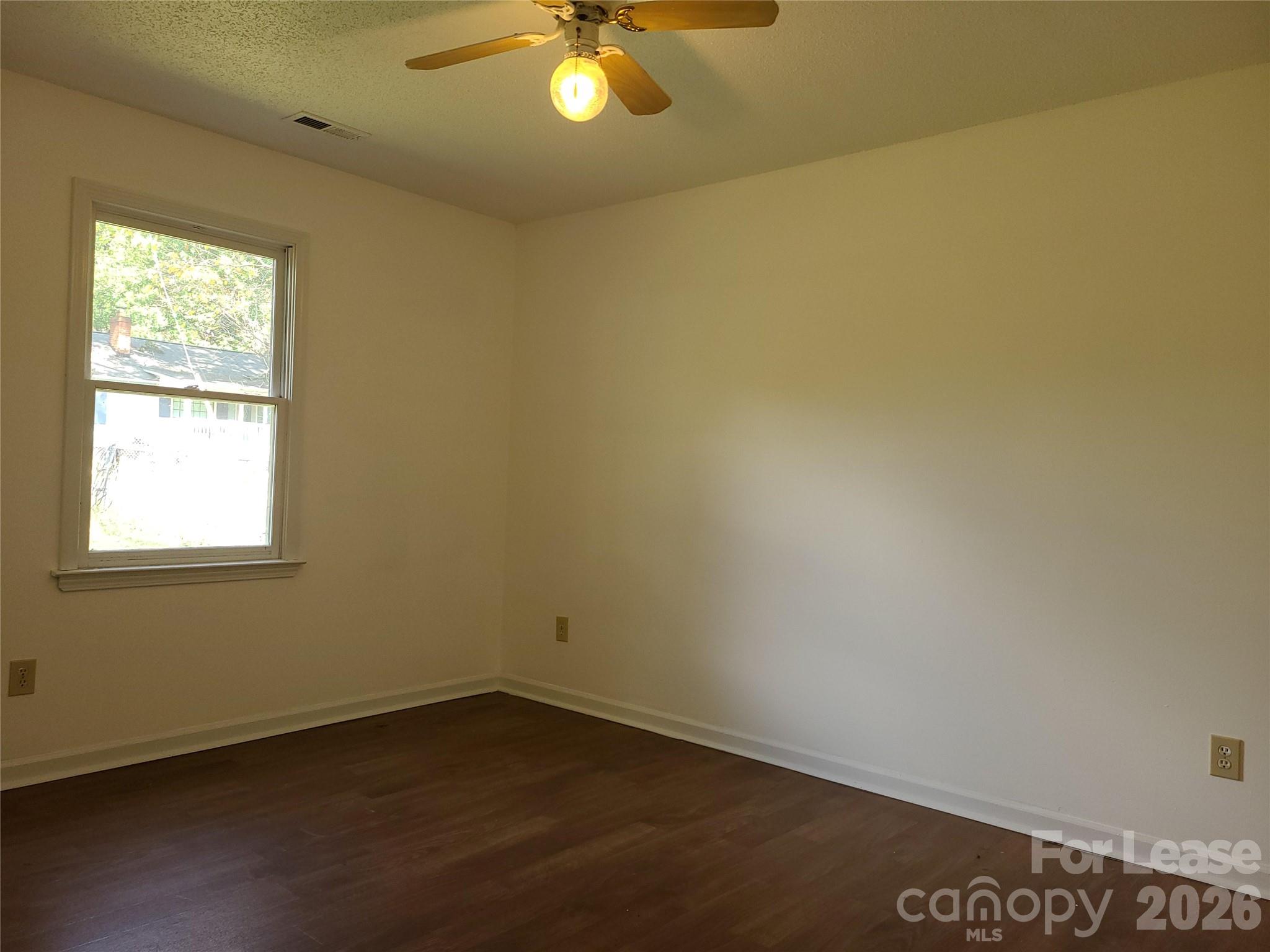 Unknown - Residential Lease