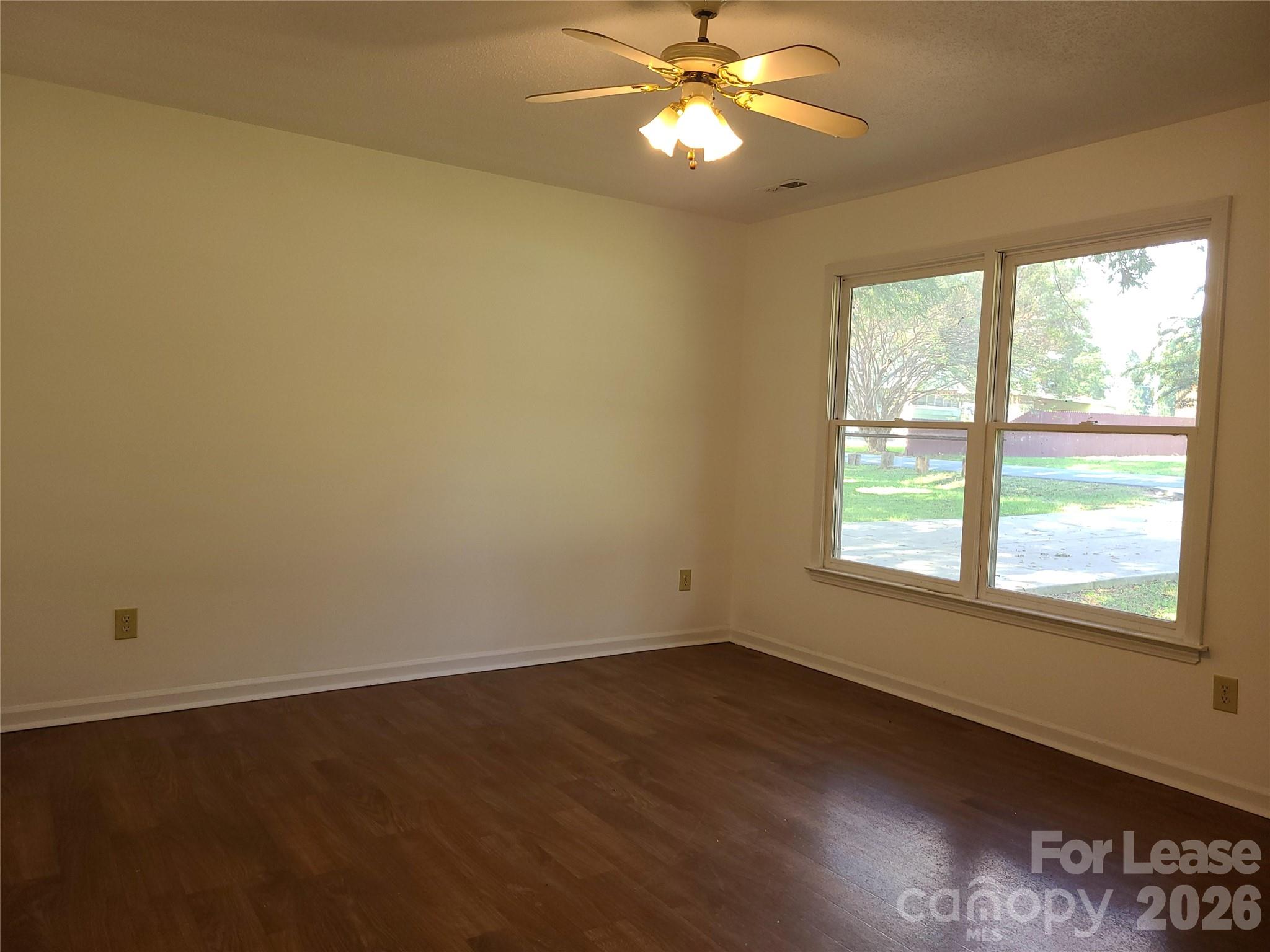 Unknown - Residential Lease