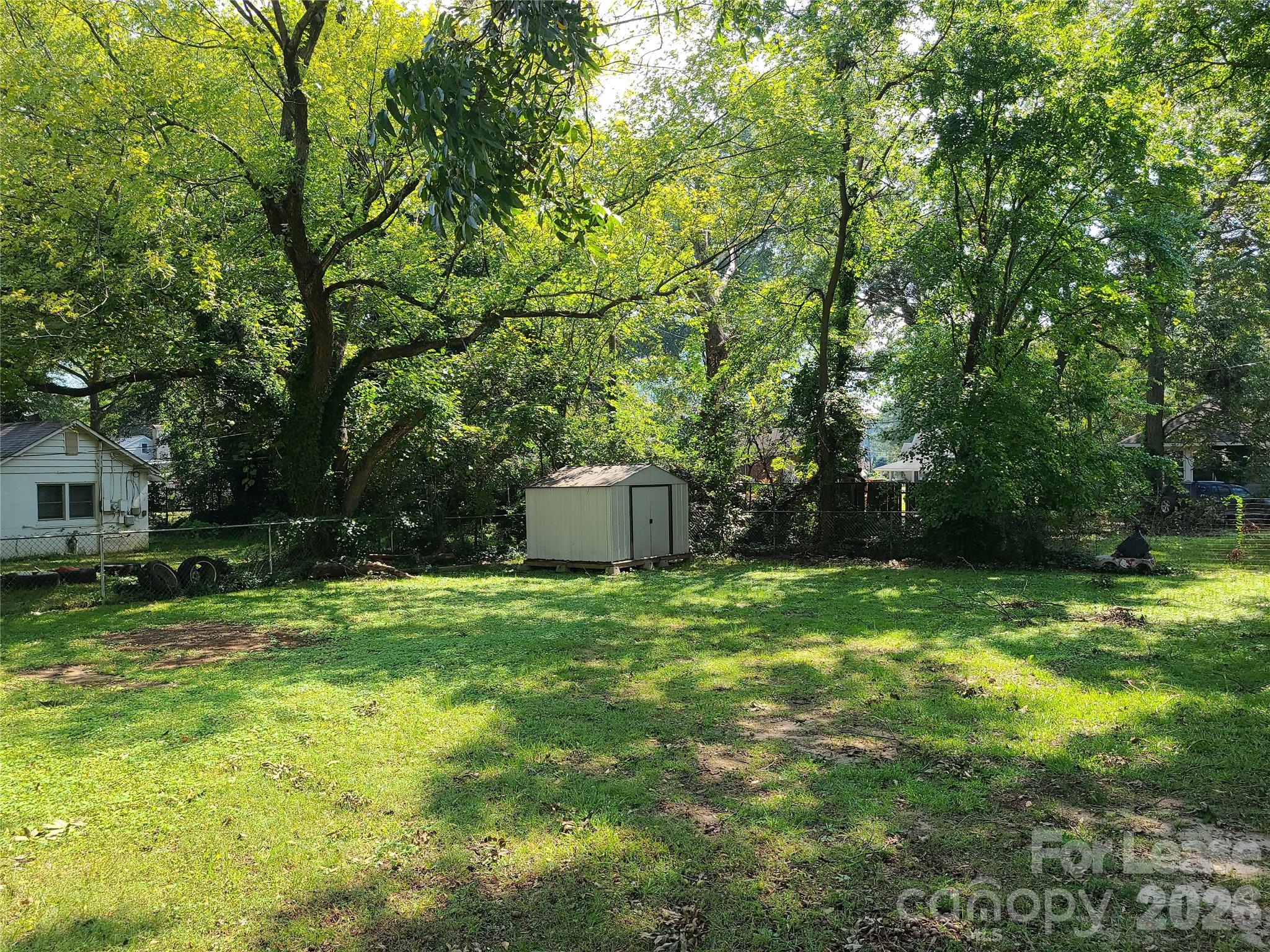 Unknown - Residential Lease