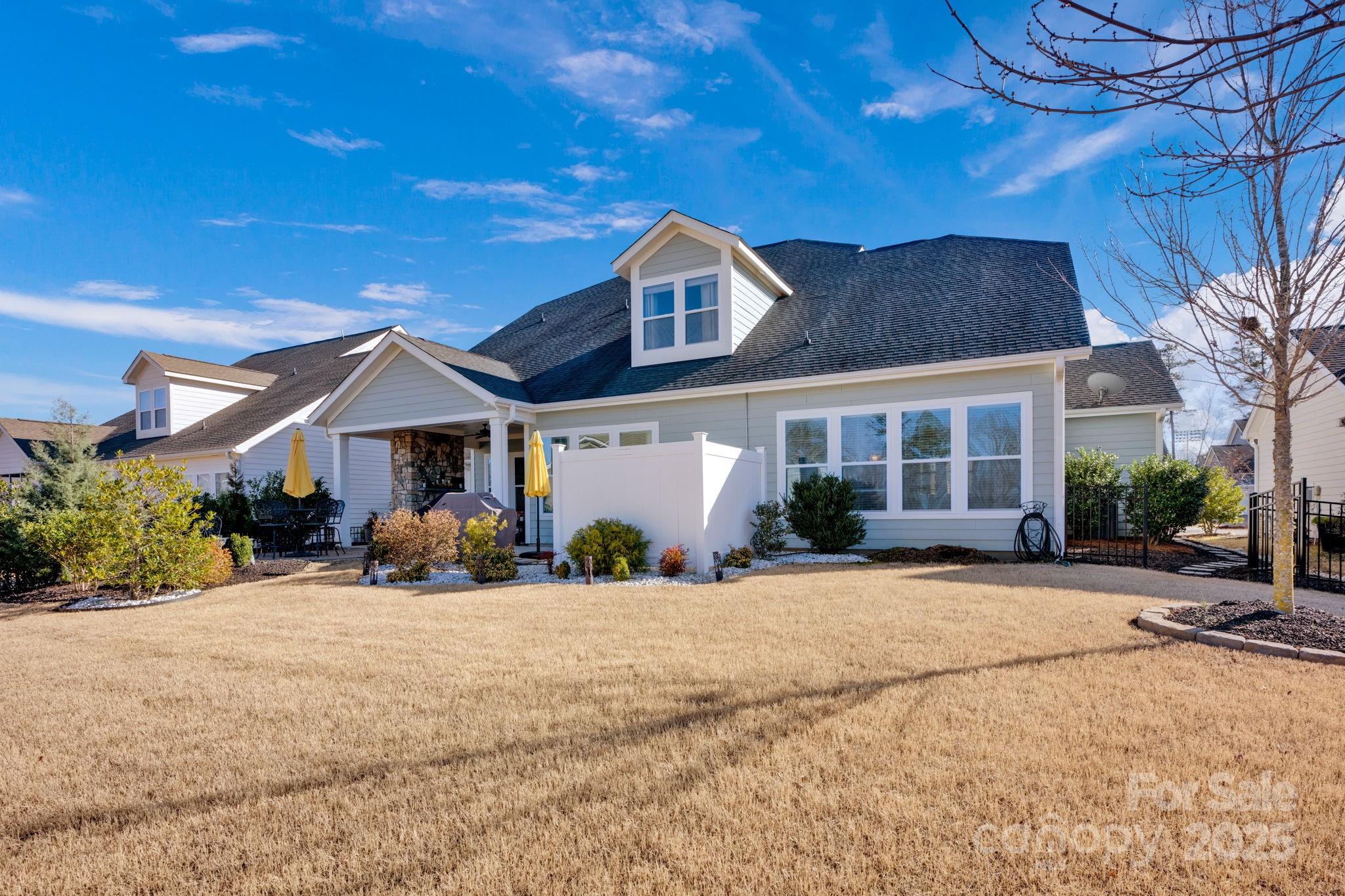 Paddlers Cove - Residential