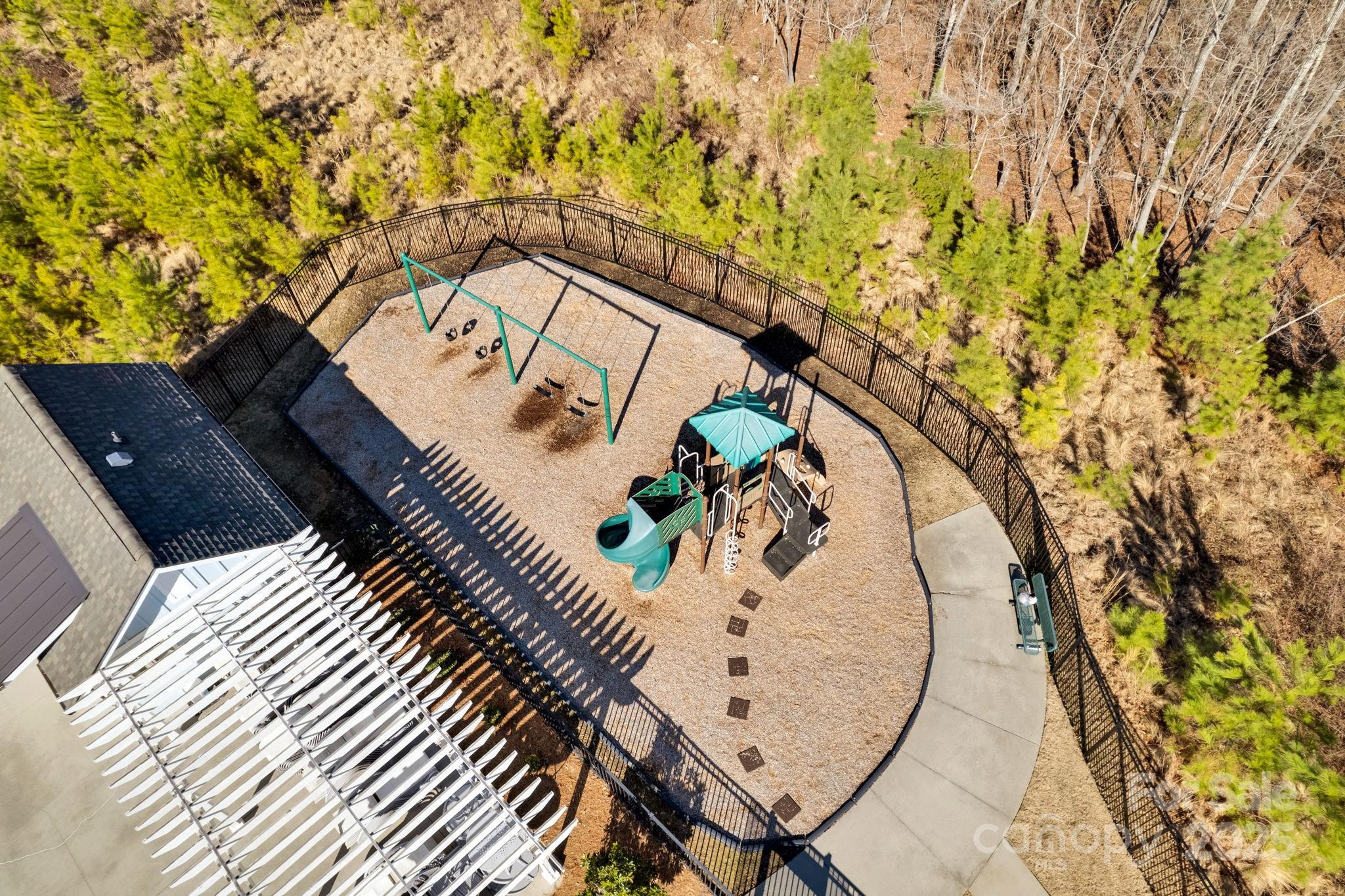 Paddlers Cove - Residential