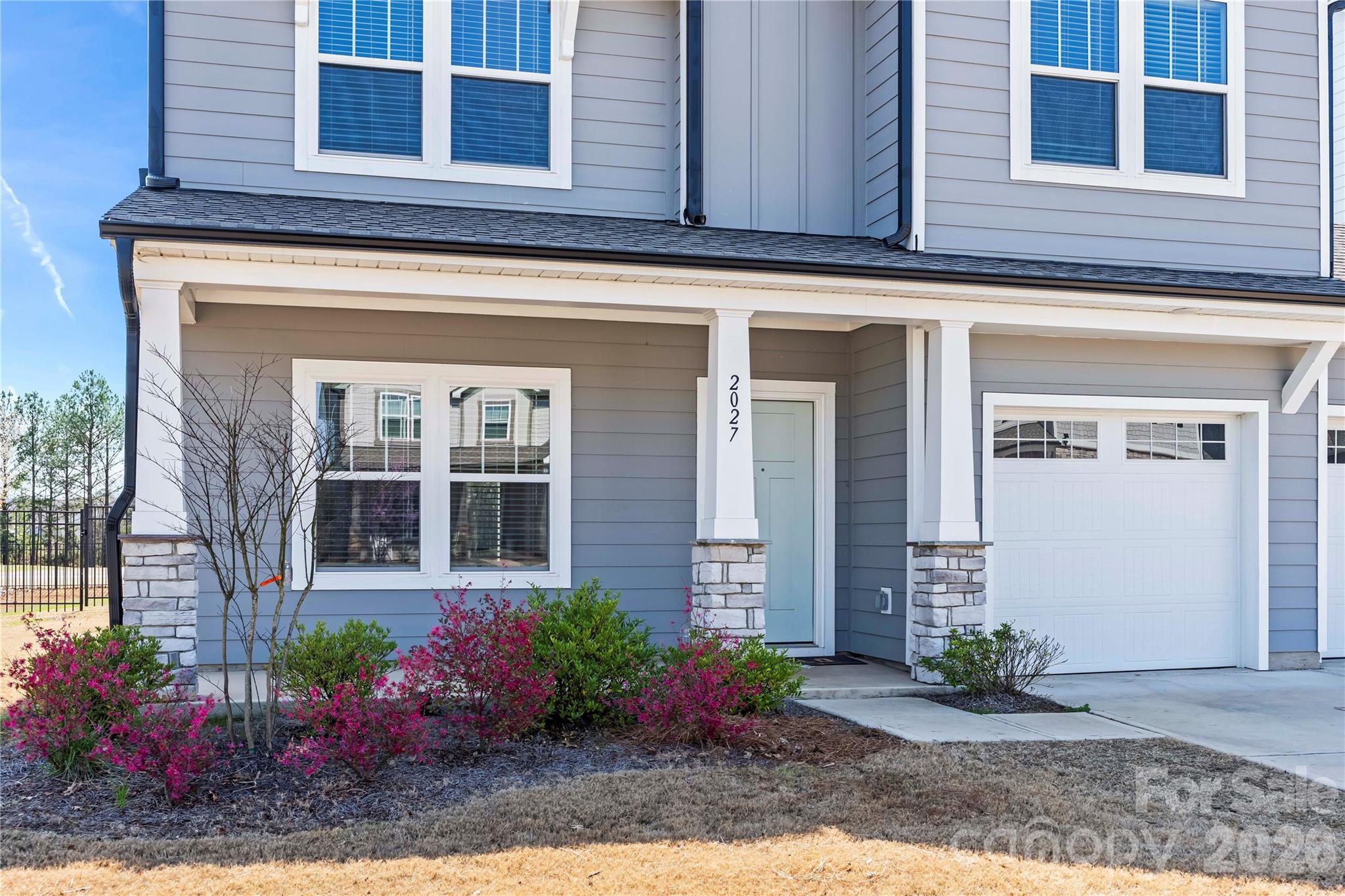 2027 Turnsberry Drive