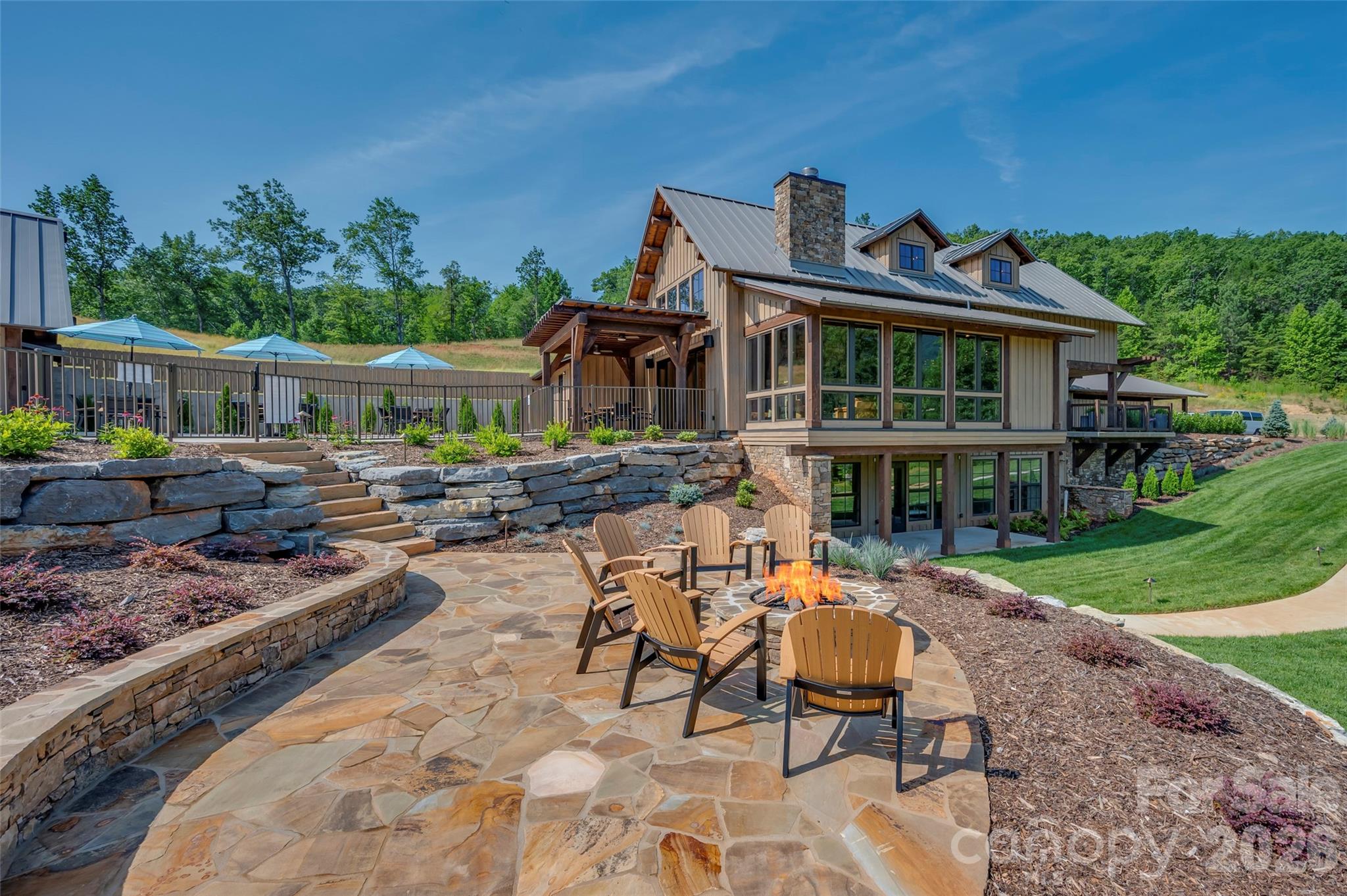 Brights Creek - Land