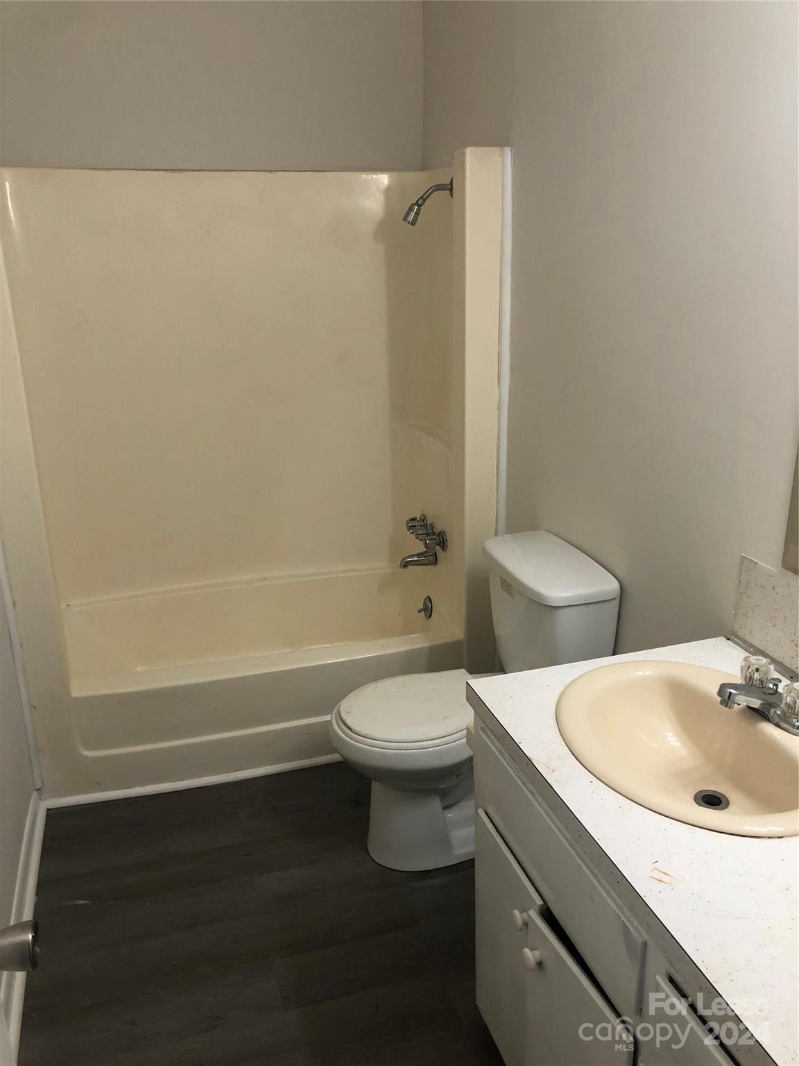 Lancaster - Residential Lease