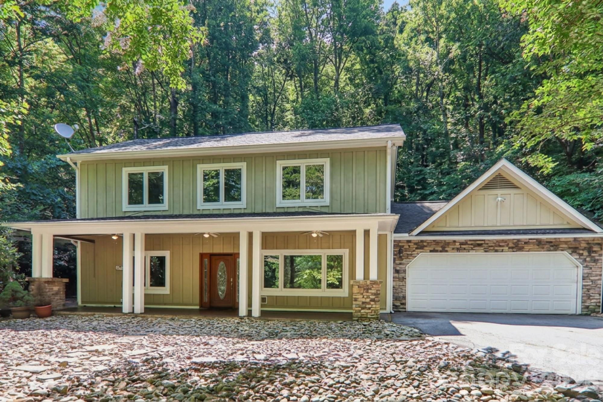 10 Cedar Drive