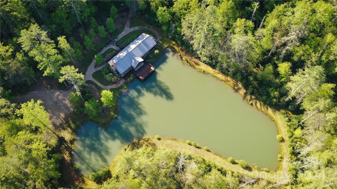 Round Mountain Falls - Land