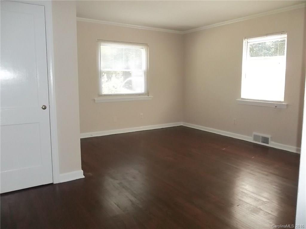 Unknown - Residential Lease