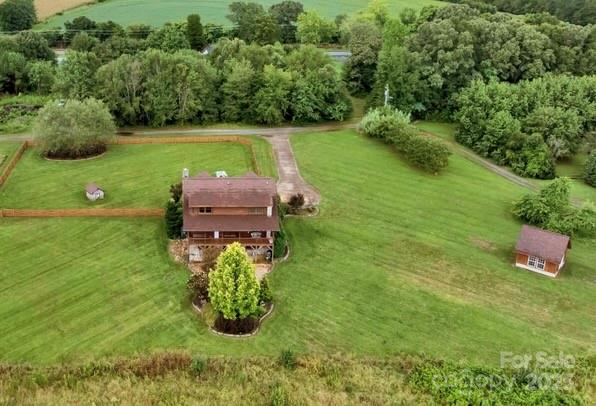 112 Gene Mcgaha Lane