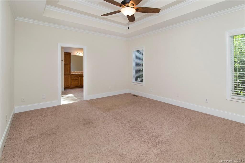 The Peninsula - Residential