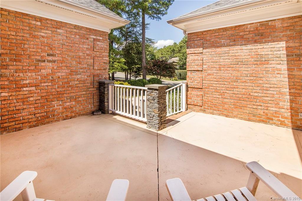 The Peninsula - Residential