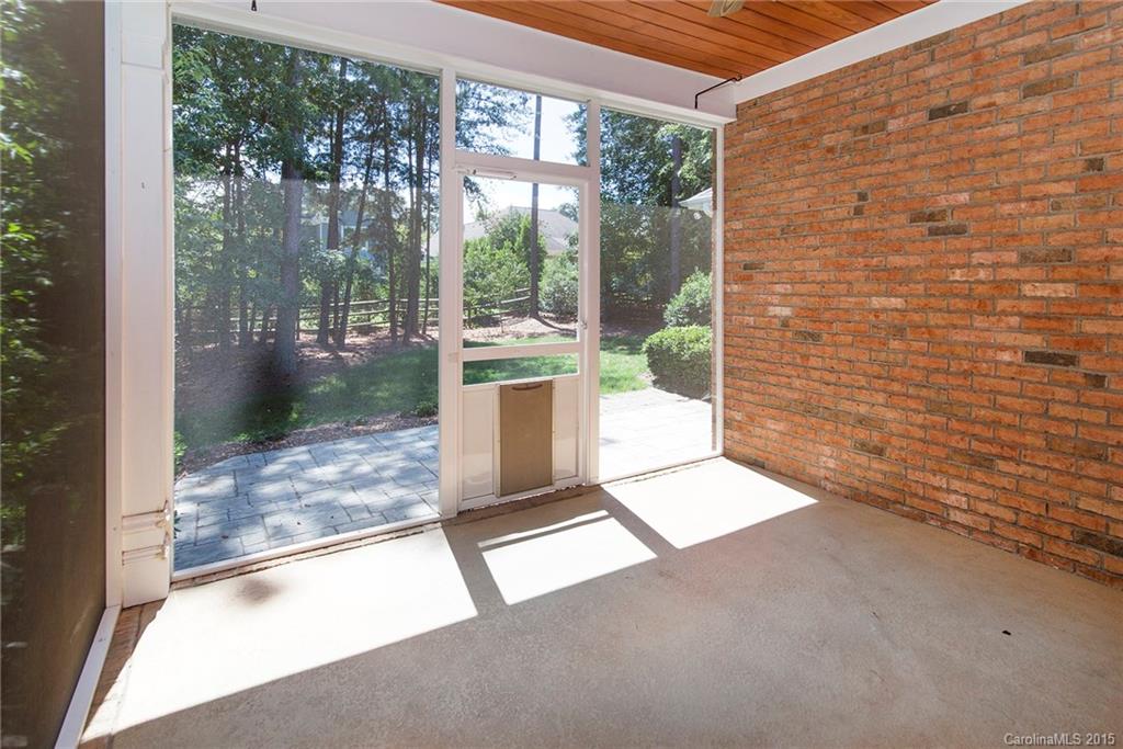 The Peninsula - Residential