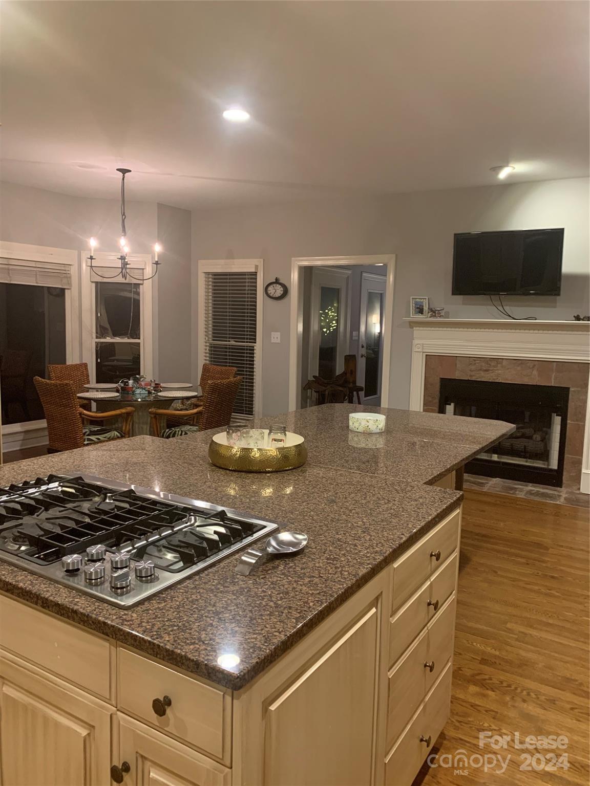 Walden Pond - Residential Lease