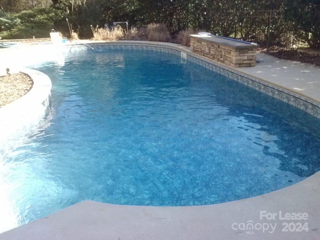 Walden Pond - Residential Lease