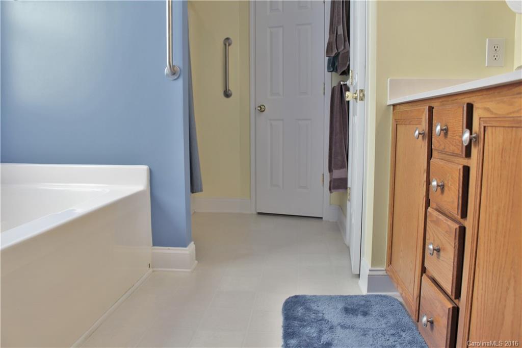 Mill Creek Falls - Residential