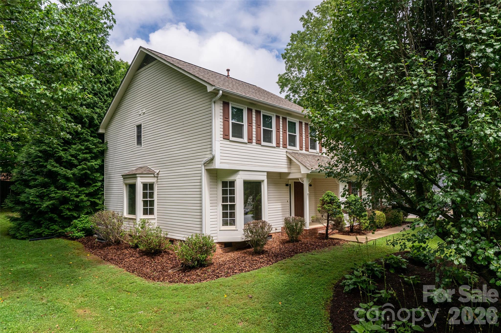 204 Windsor Forest Circle