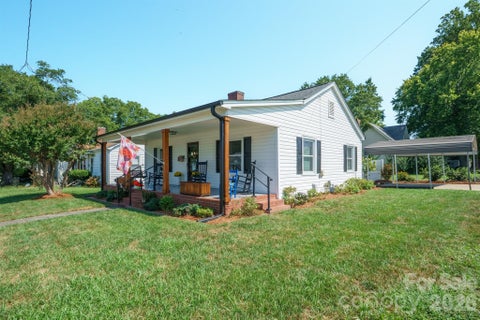 Photo of 500 N Elm Street, Cherryville, NC 28021 (MLS # 4419331)
