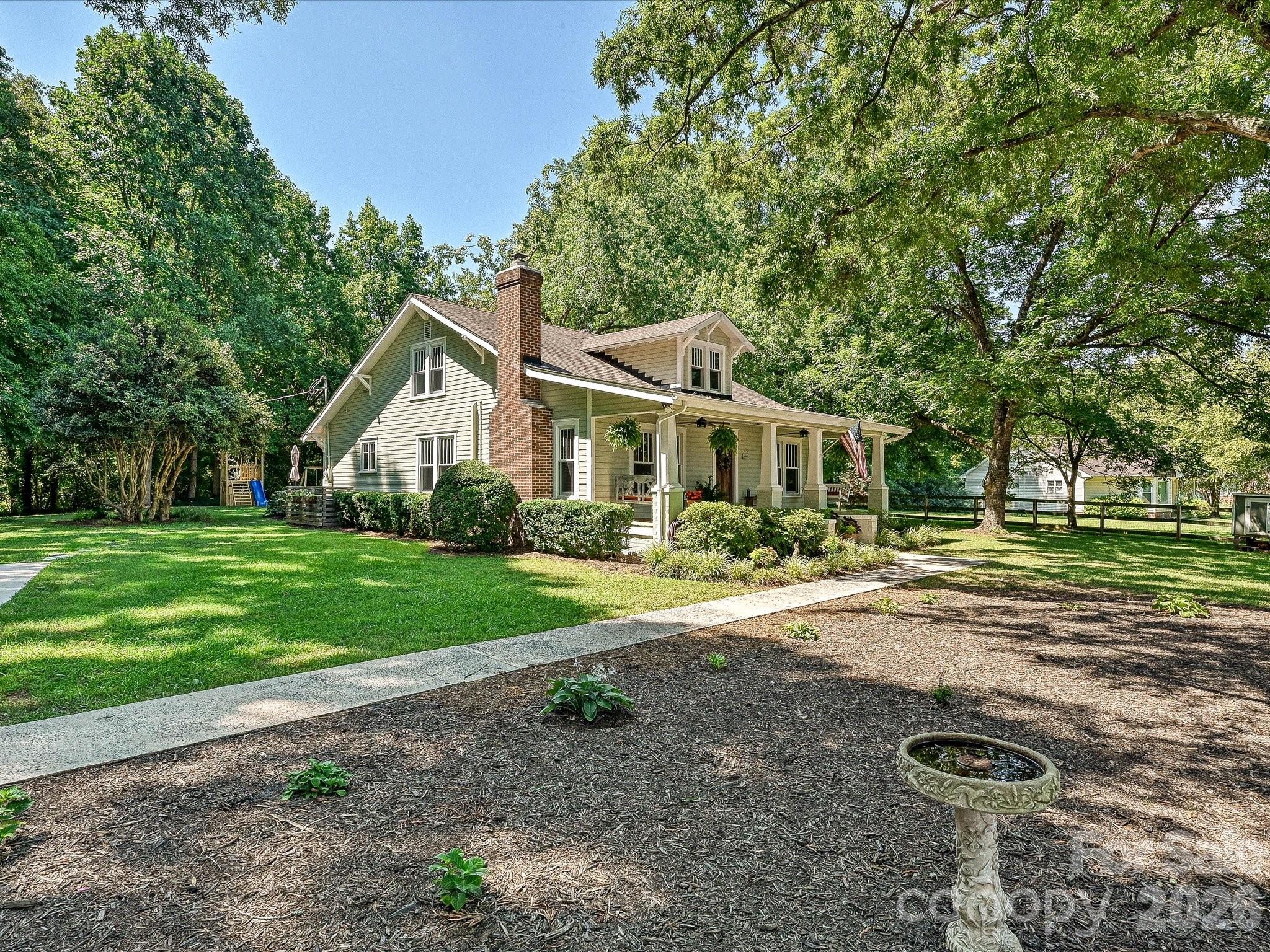 3514 Kelly Road