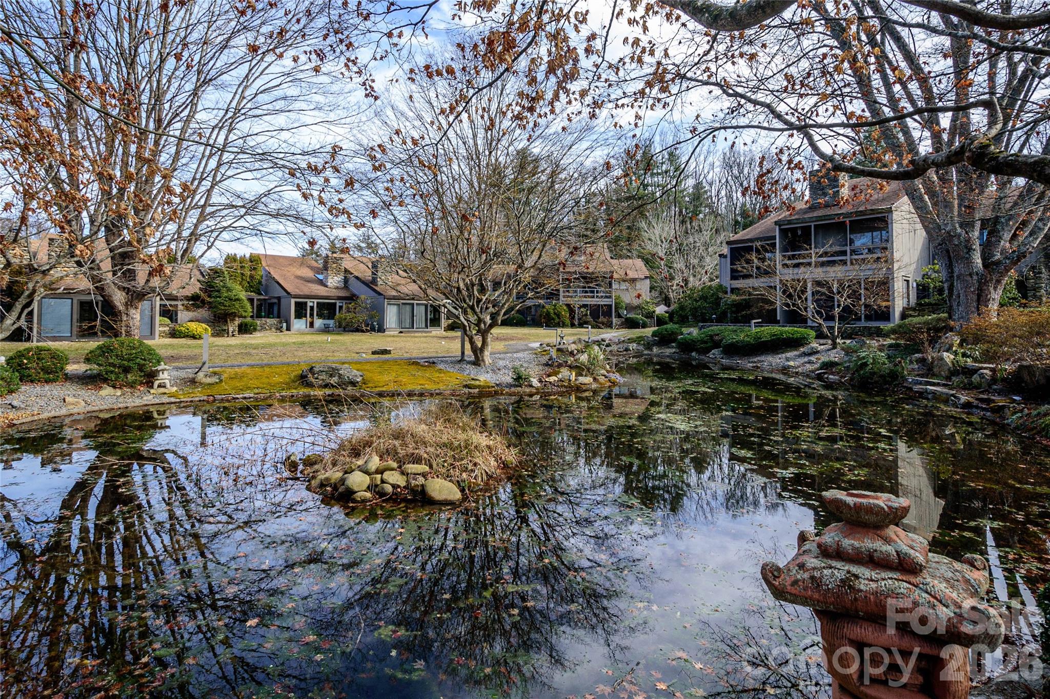 Lakemoor Village - Residential