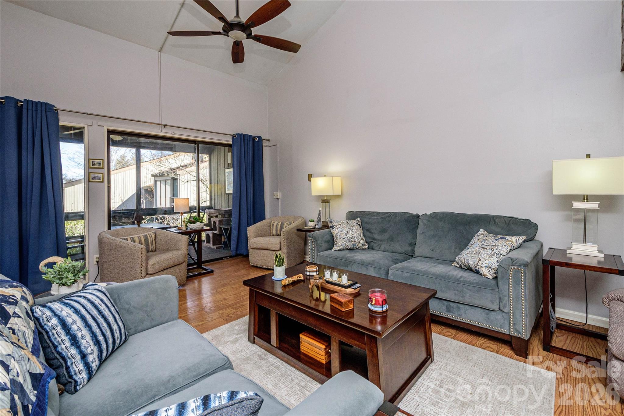 Lakemoor Village - Residential