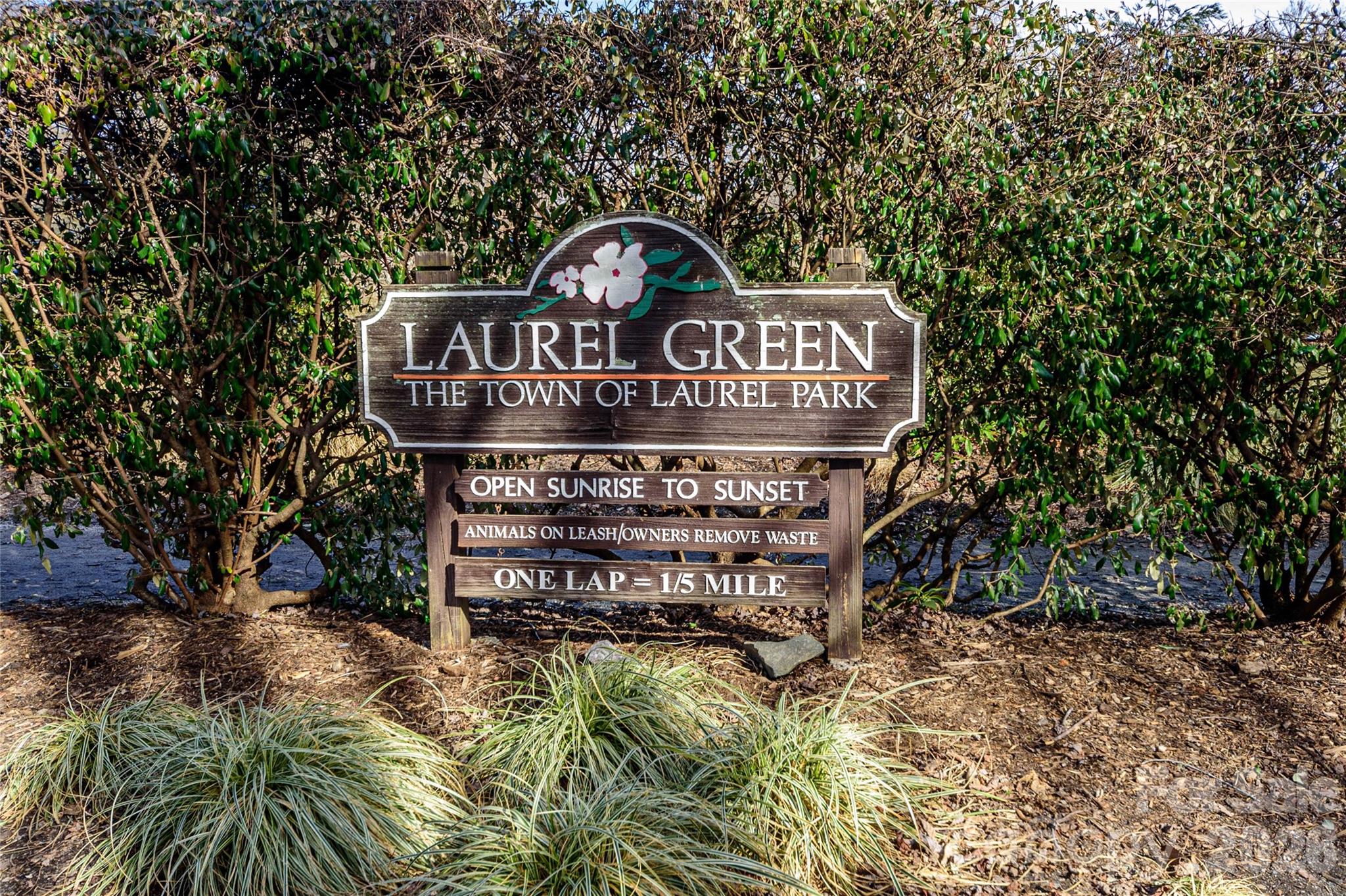 Lakemoor Village - Residential