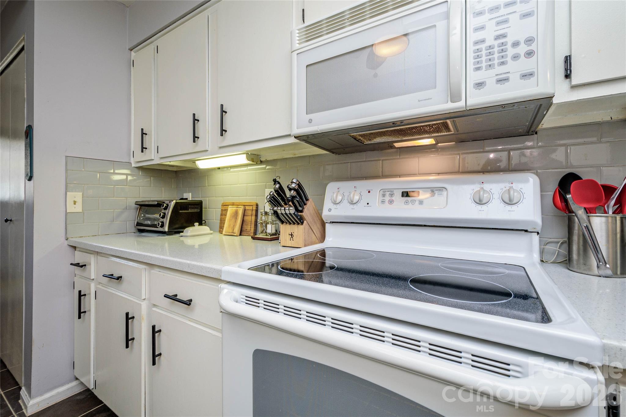 Lakemoor Village - Residential