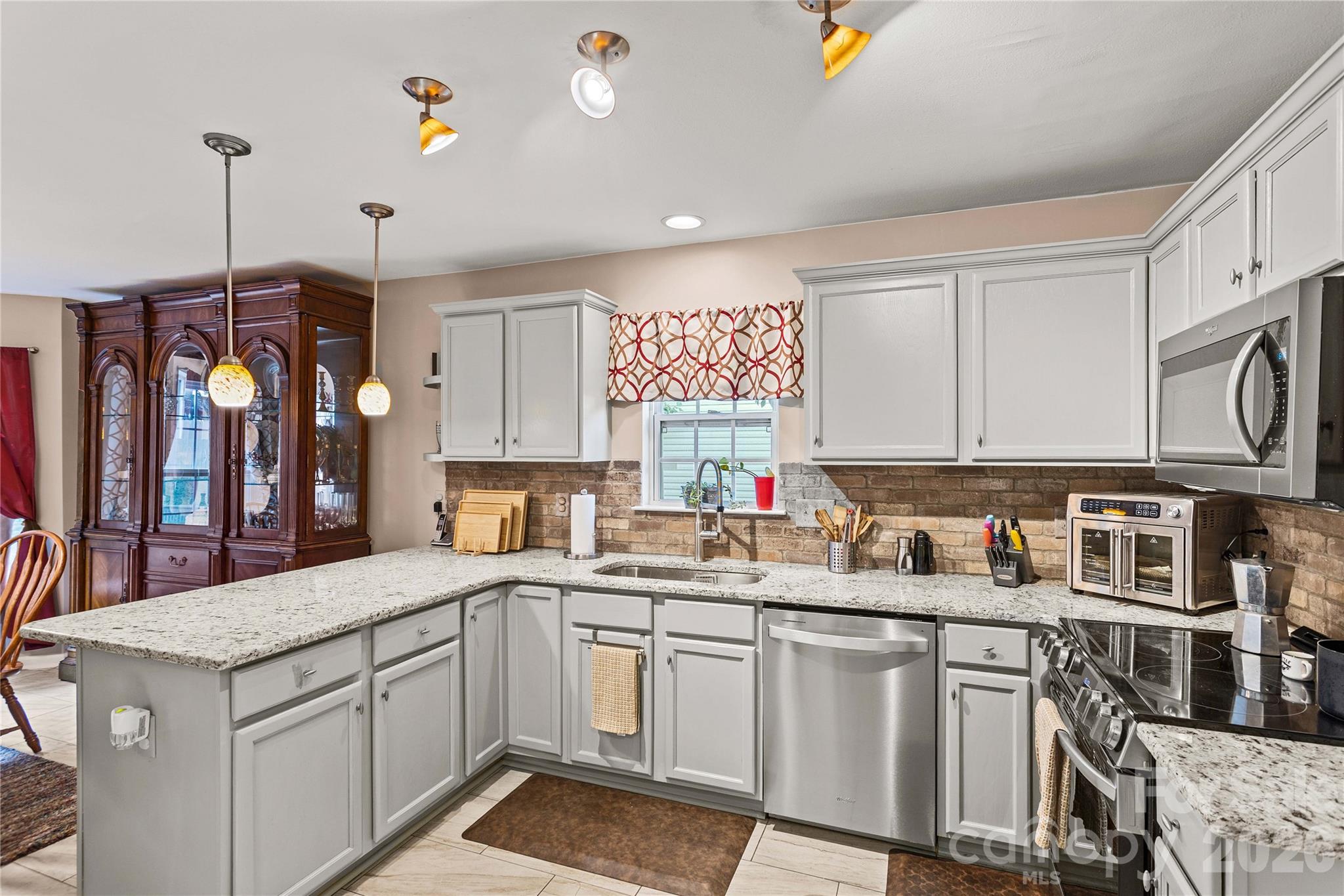 Peachtree Meadows - Residential