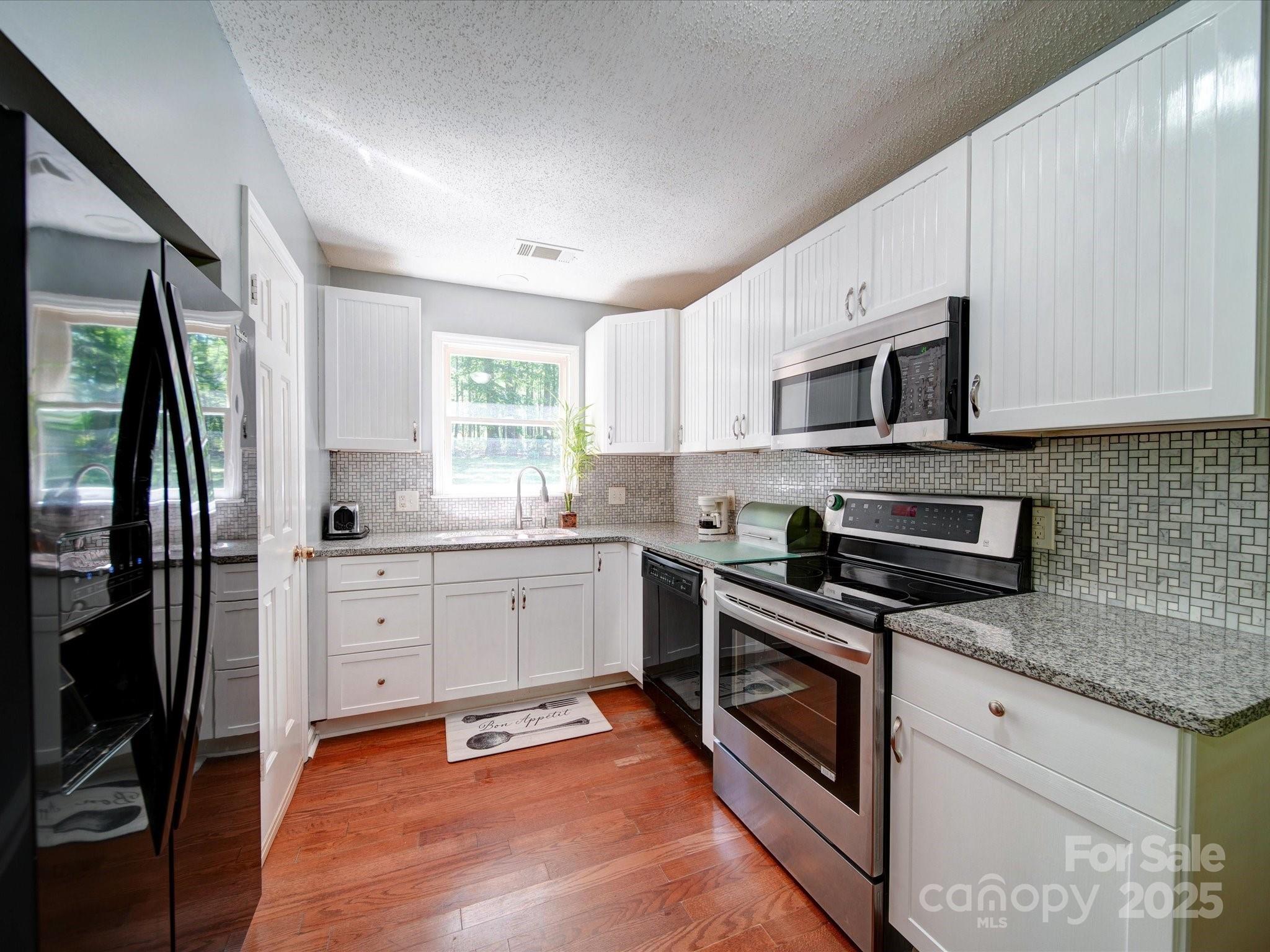 145 Woodview Drive