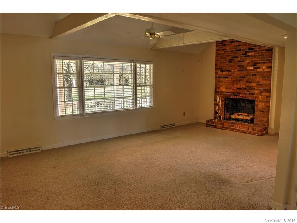 Fox Creek - Residential