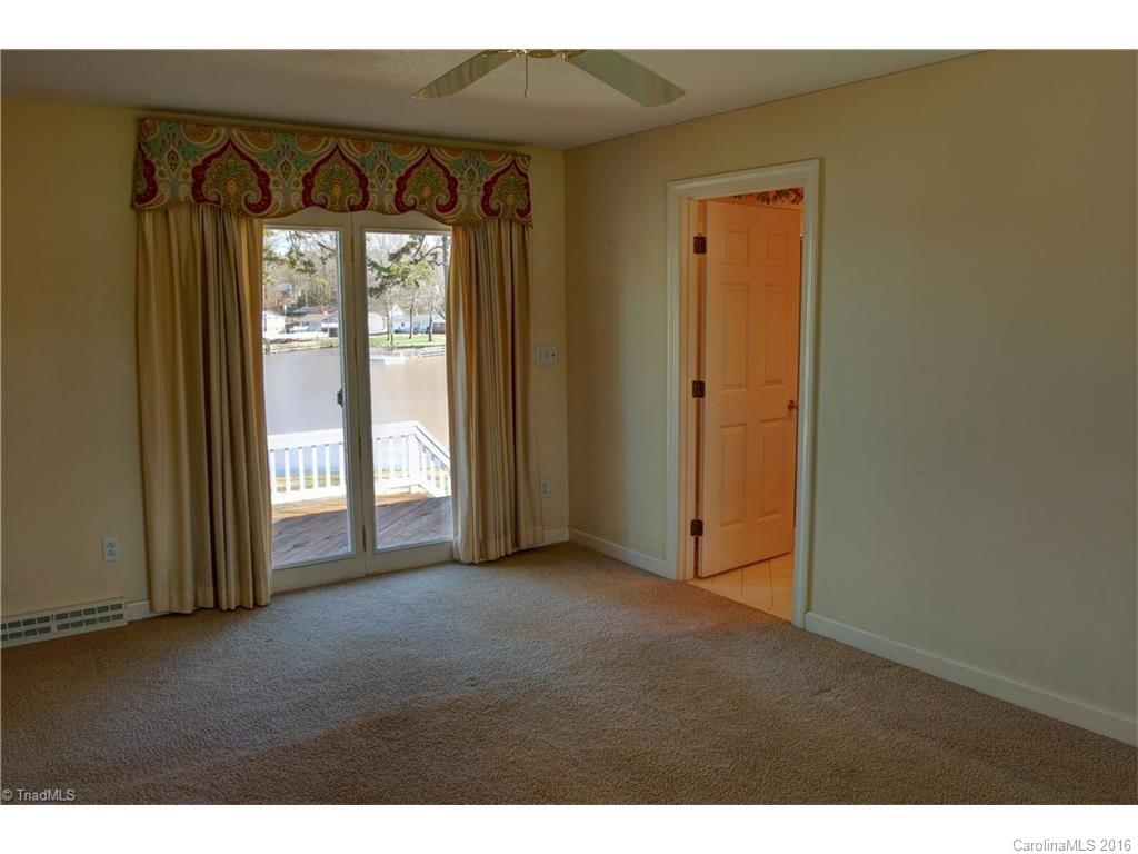 Fox Creek - Residential