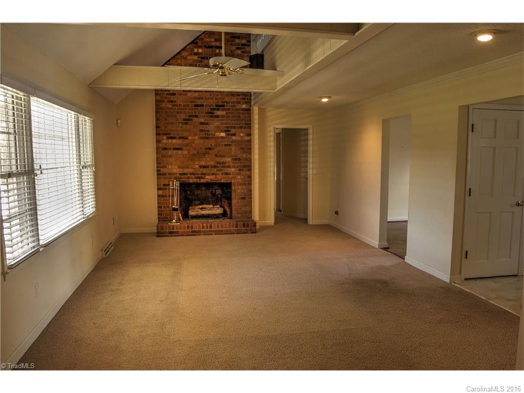 Fox Creek - Residential