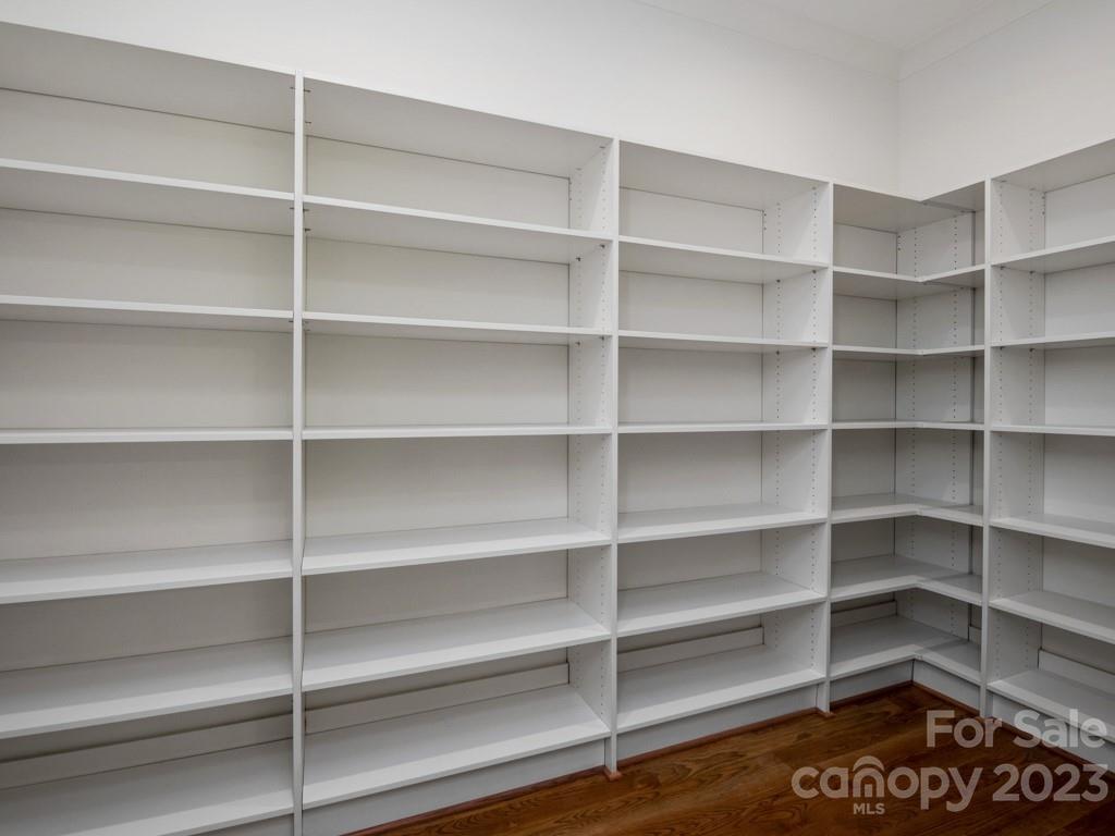 Barclay Downs - Residential