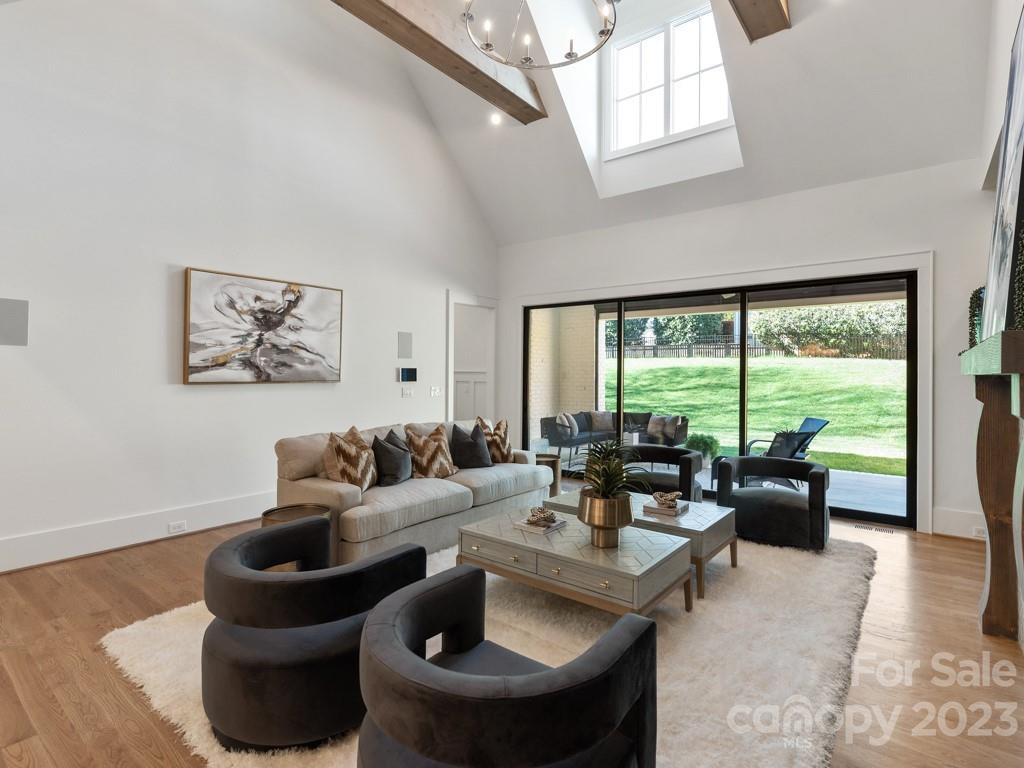 Barclay Downs - Residential