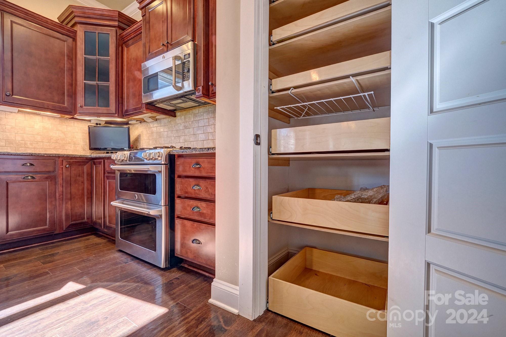 The Cottages at the Landing - Residential