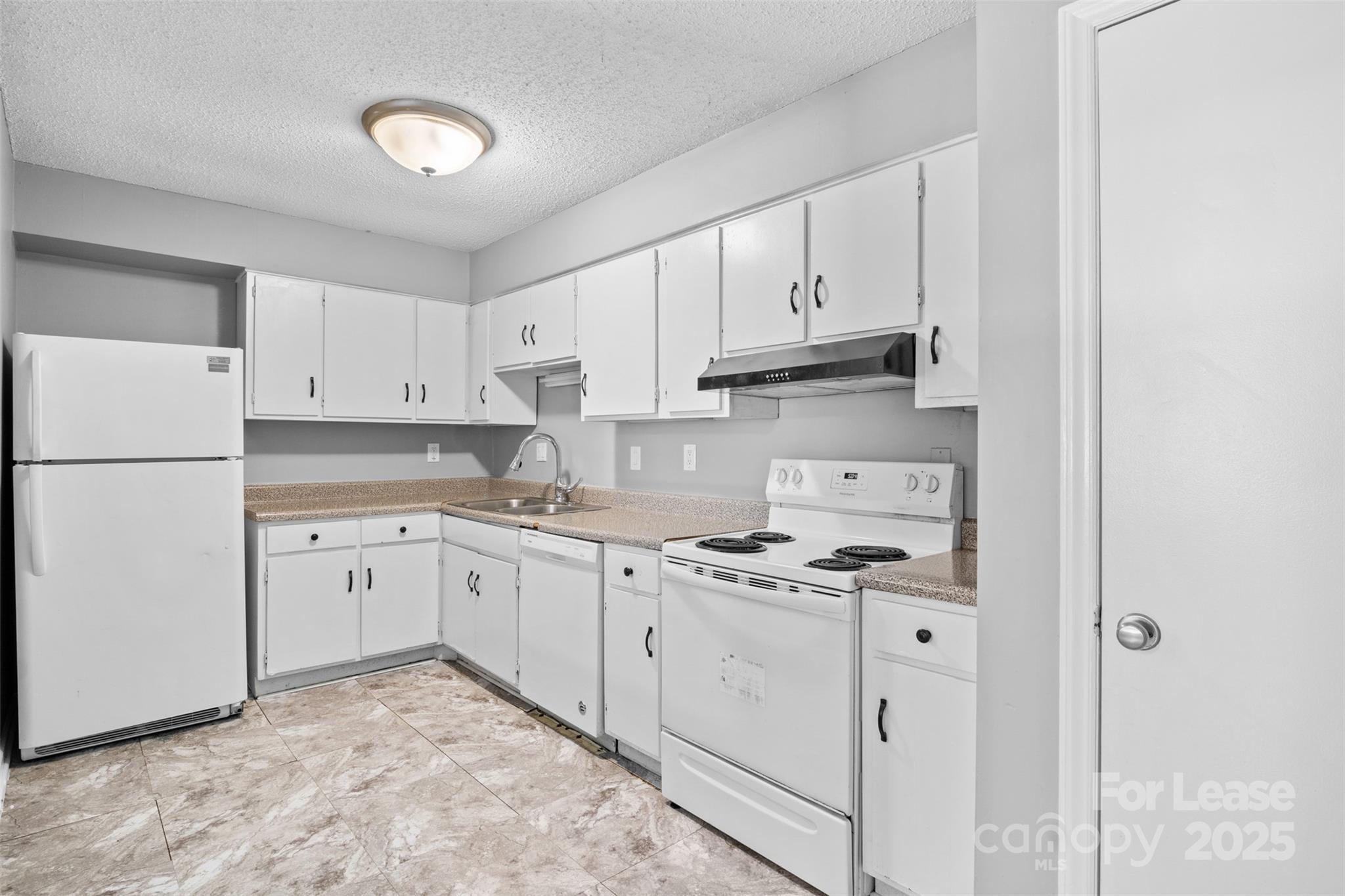 Quail Run - Residential Lease