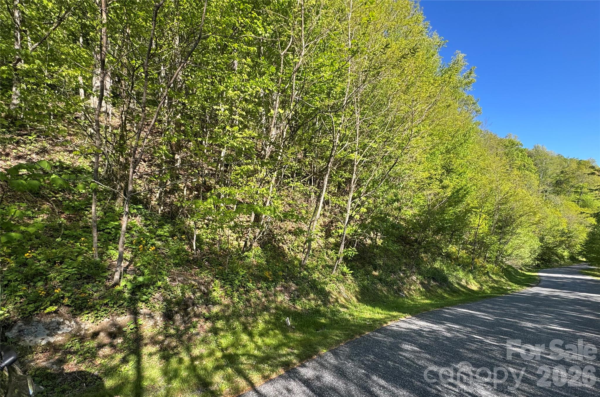 21 Overlook Drive 21/23