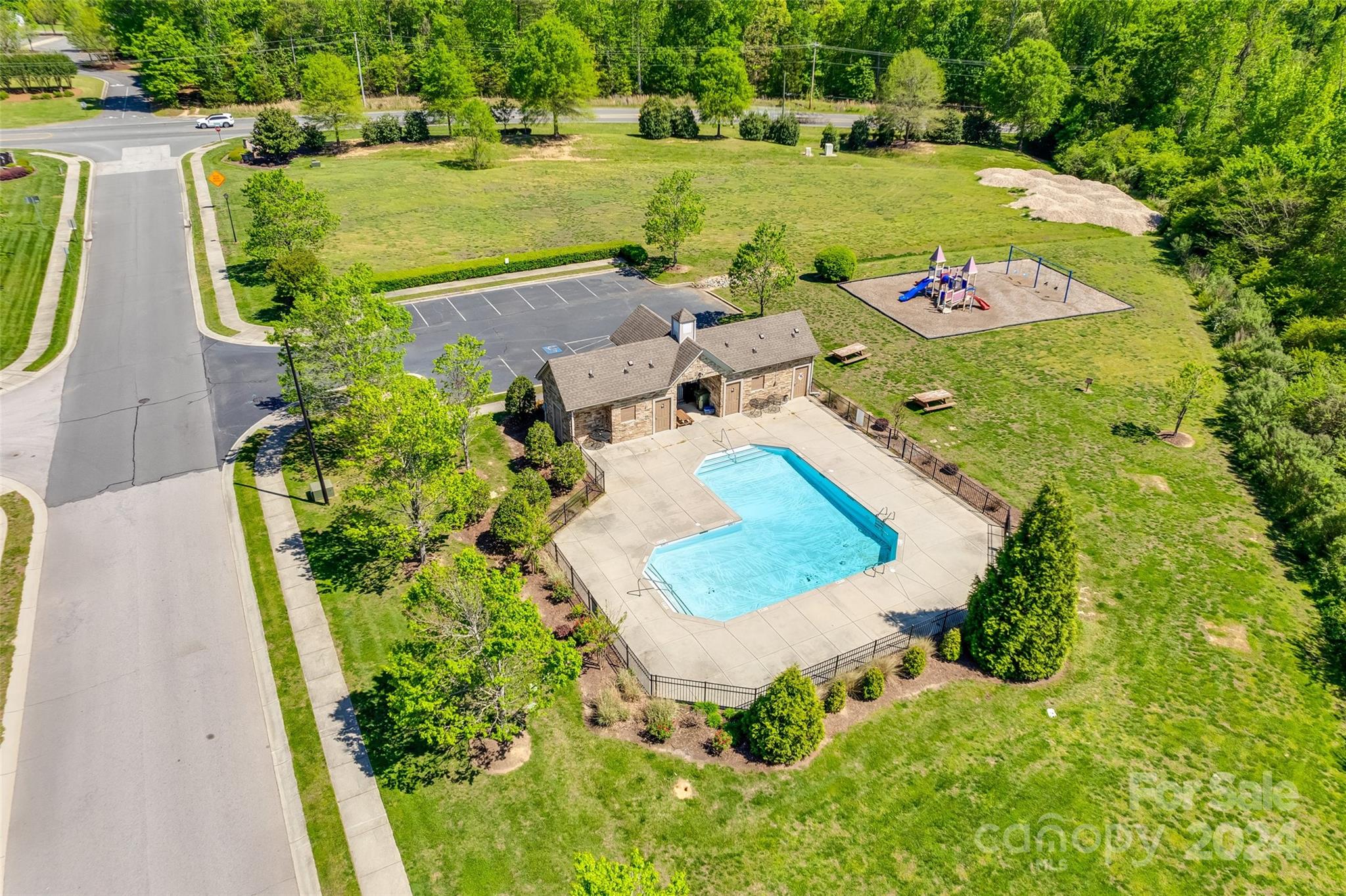 Norwood Ridge - Residential