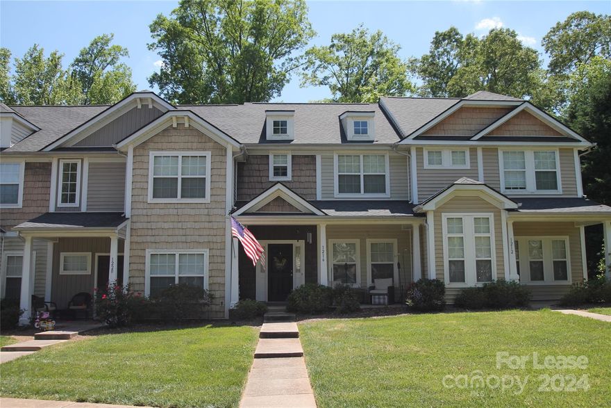 Townhome Located near Winthrop University in Rock Hill, SC, 2 Bedrooms, 2.5 Bathrooms, Living Room with Fireplace. Dining Room Area, Kitchen with Range, Refrigerator, Dishwasher & Microwave. Washer/Dryer. Patio.
No Smoking/No Vaping. Call Owner for All Pet Permission. Maximum Occupants 3.
Home is currently occupied. Viewing appointments will only be scheduled with approved applicants. Approximate availability date is 07/01/2024. (This date is not guaranteed and subject to change.)